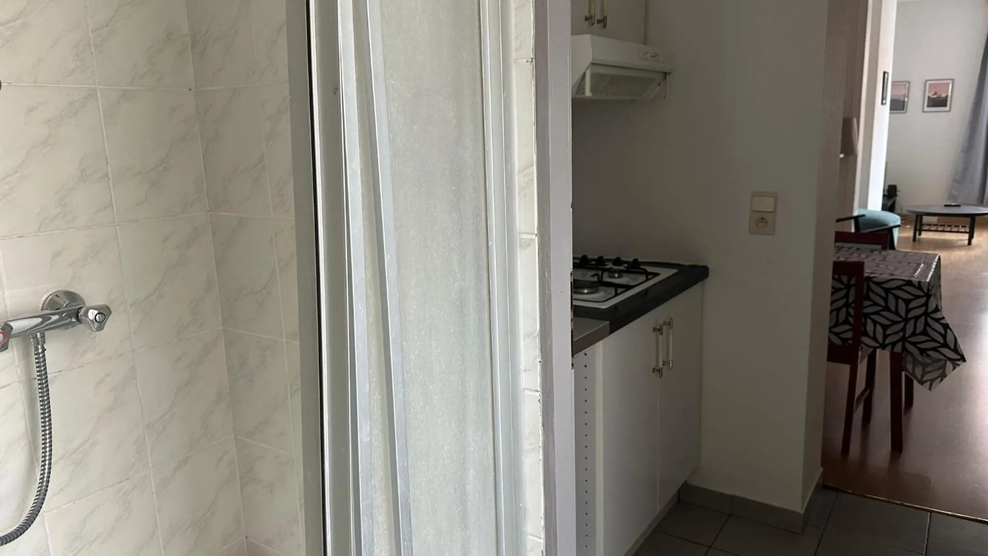 Charming Uccle Apartment With City Views Bruxelas
