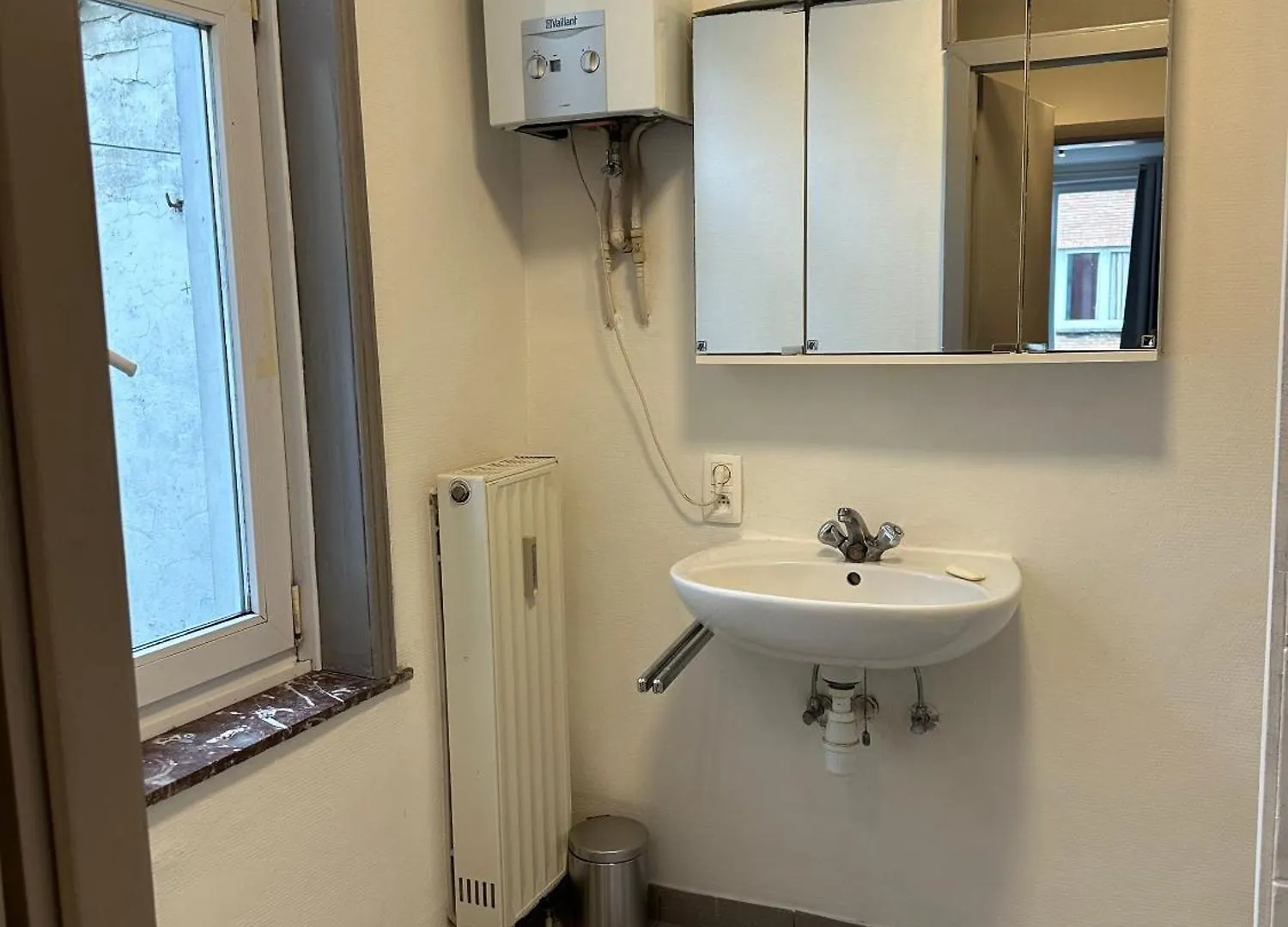 Charming Uccle Apartment With City Views Bruxelas 0*,